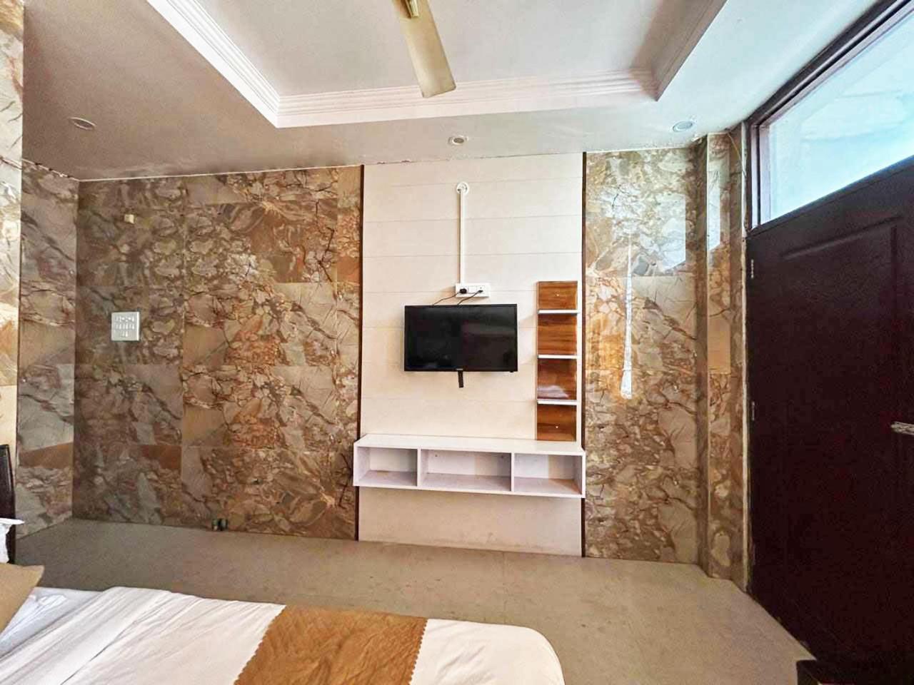 Hotel Dev Ganga Rishikesh Ngoại thất bức ảnh