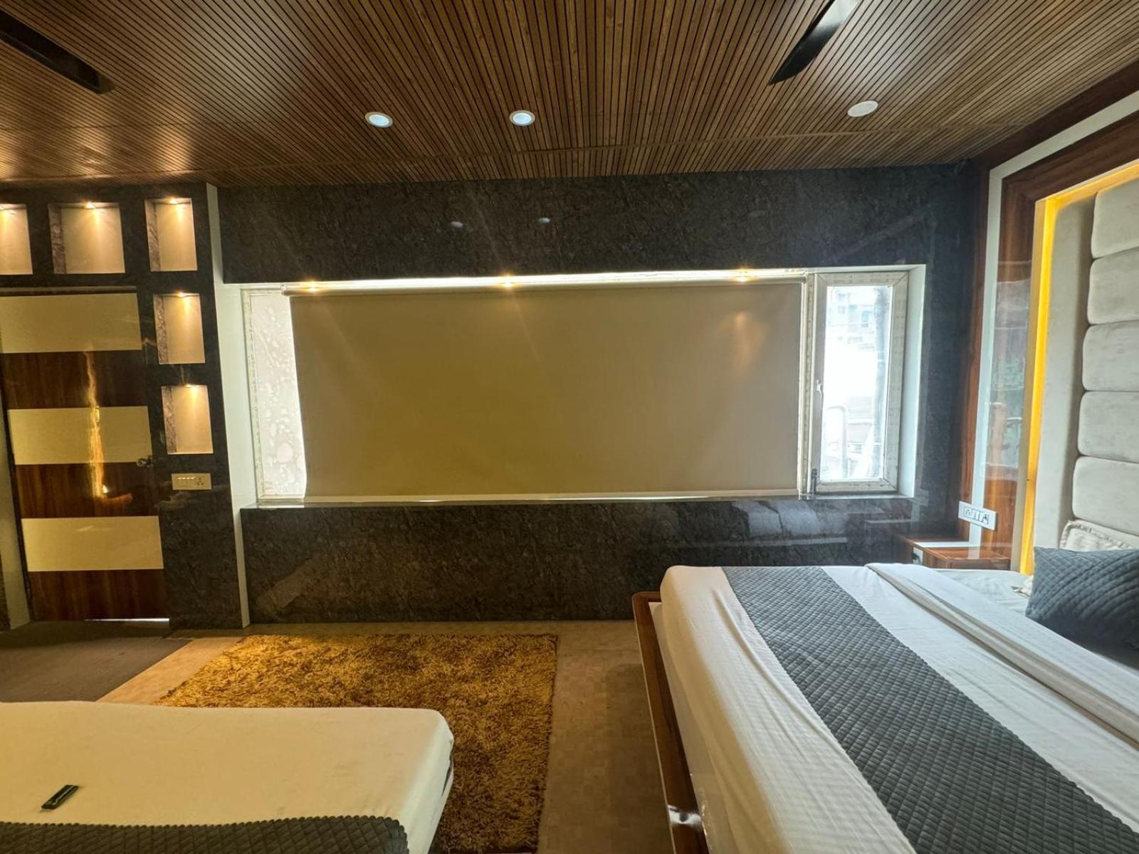 Hotel Dev Ganga Rishikesh Ngoại thất bức ảnh