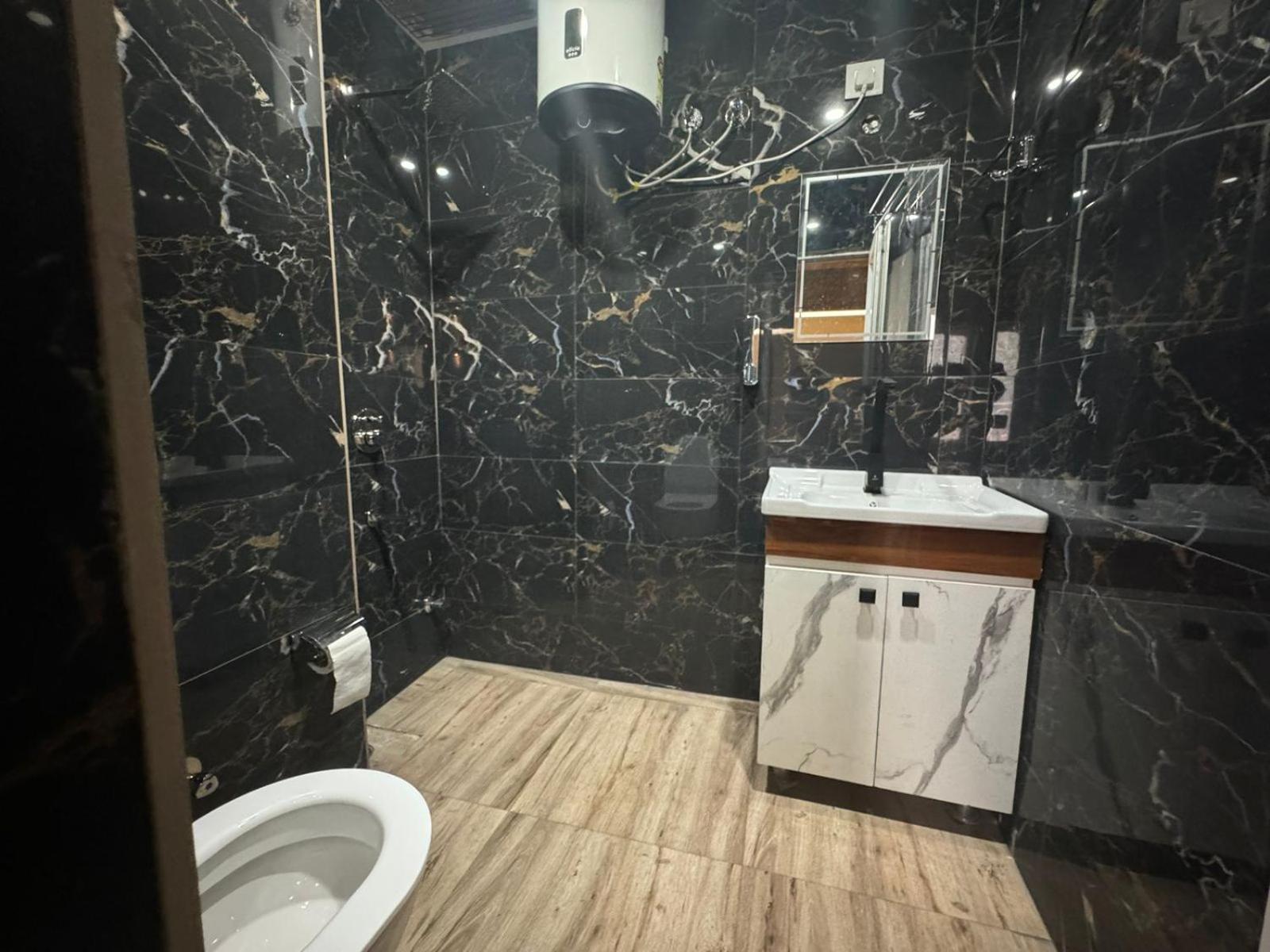 Hotel Dev Ganga Rishikesh Ngoại thất bức ảnh