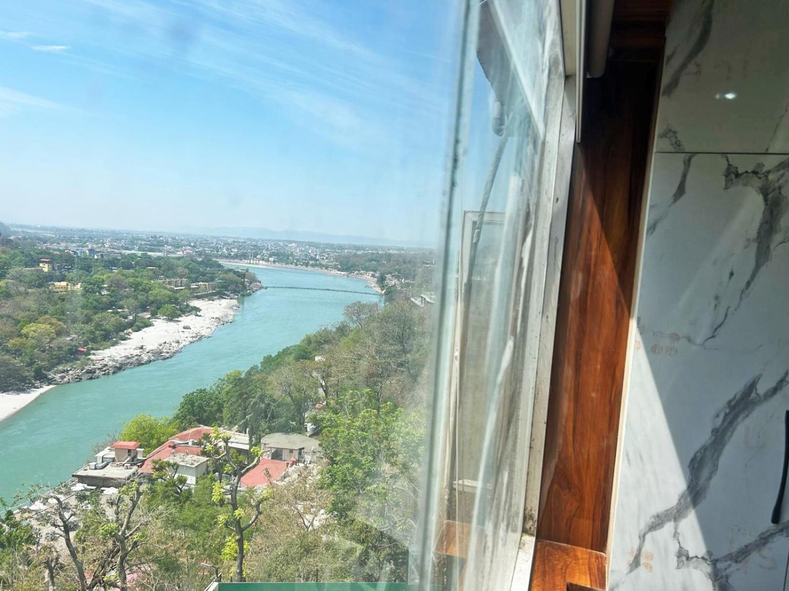 Hotel Dev Ganga Rishikesh Ngoại thất bức ảnh